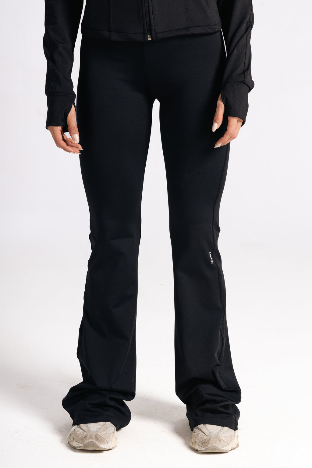 MOVE YOGA PANTS-BLACK