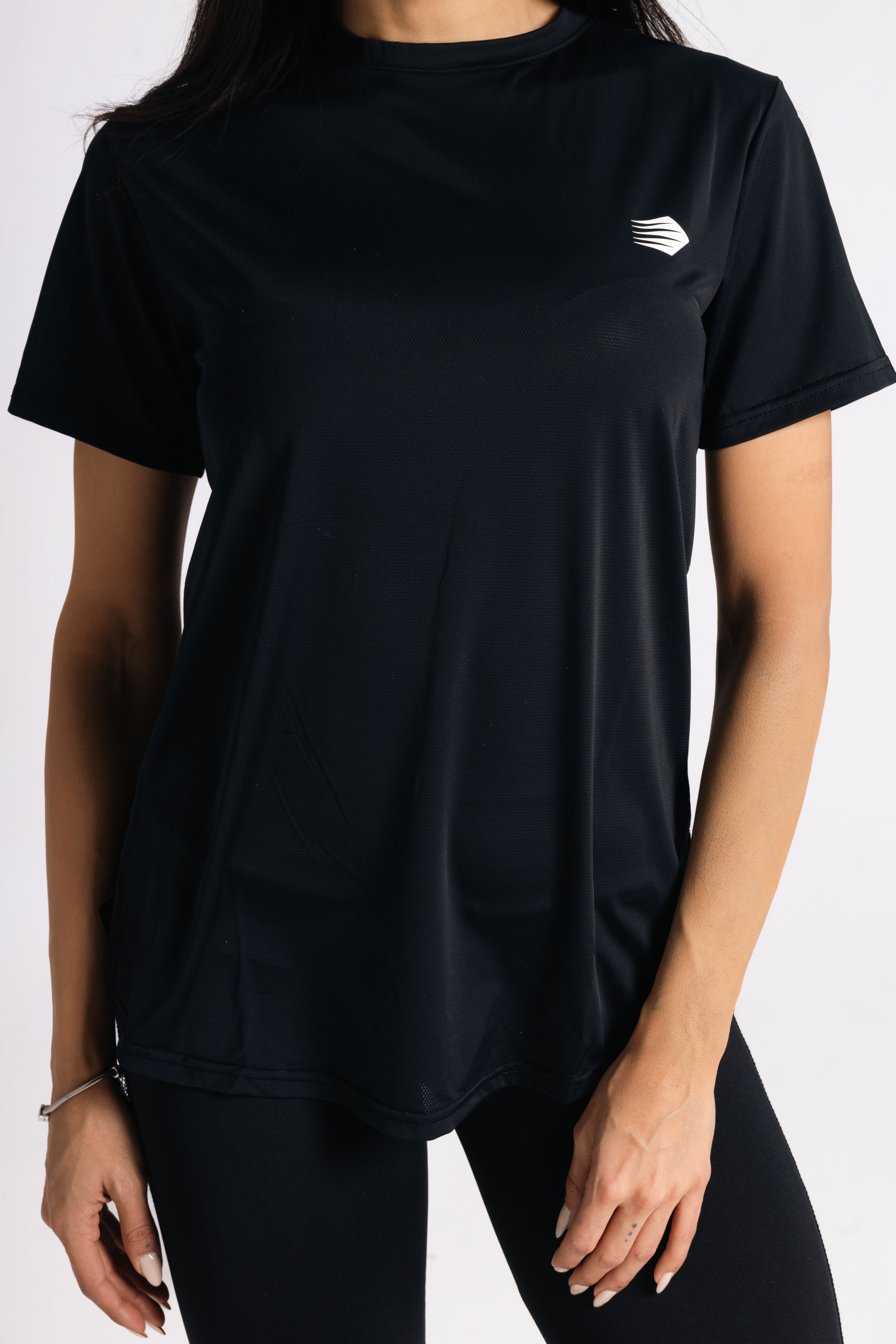 MOVE SHORT SLEEVE TOP-BLACK