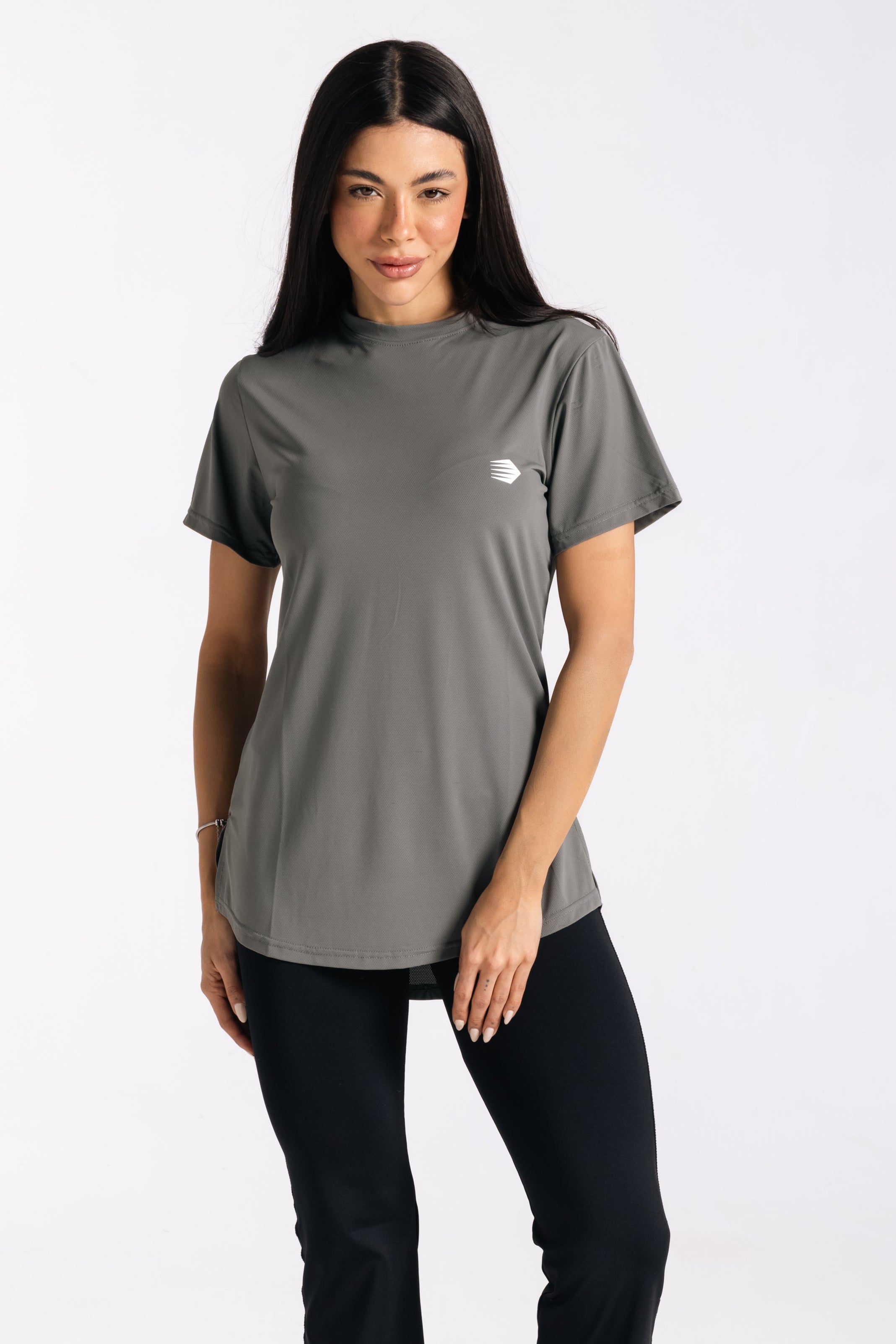MOVE SHORT SLEEVE TOP-GREY