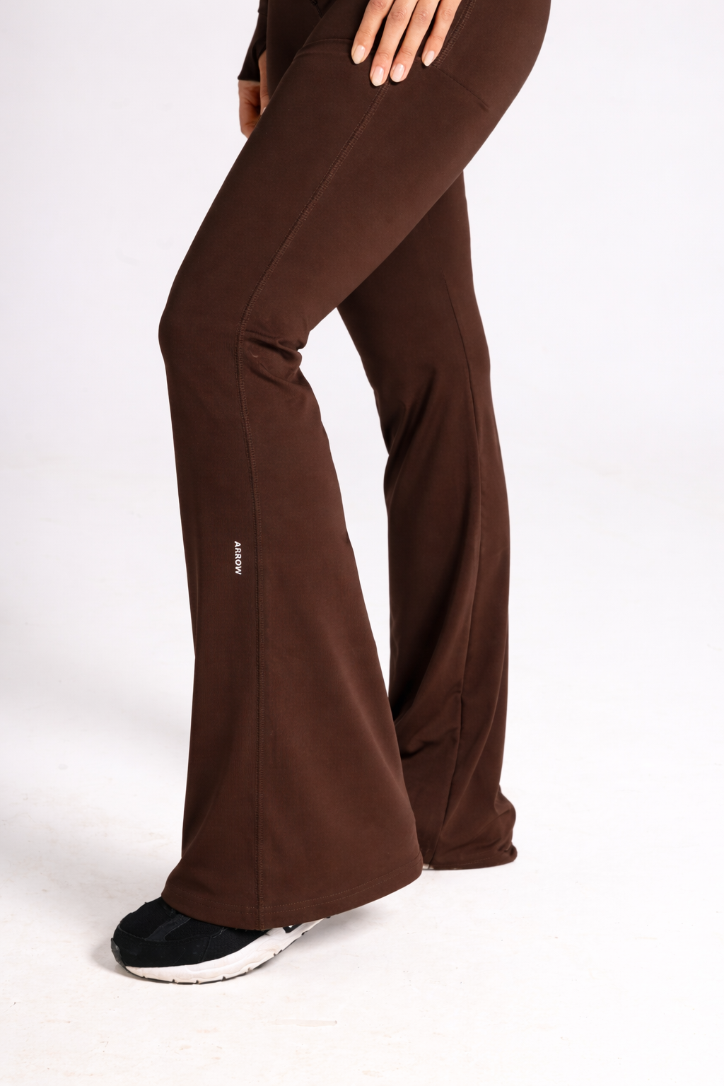 MOVE YOGA PANTS-BROWN